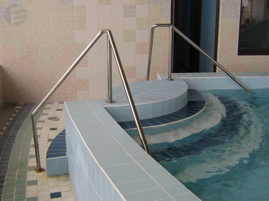 How to install pool handrail